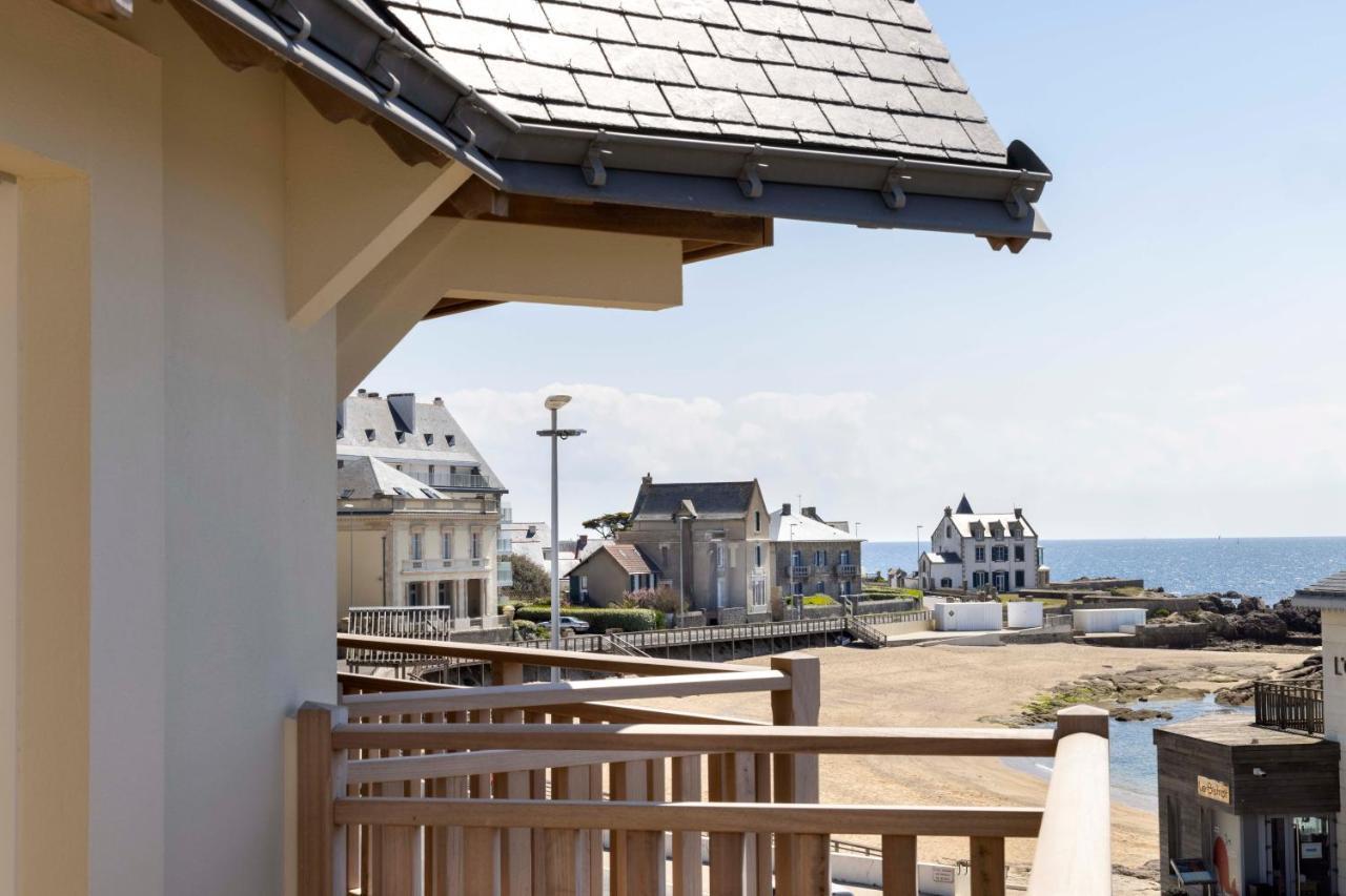 Hotel Les Vikings Льо Кроази Екстериор снимка